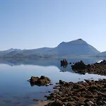 Fredelig Med Naturskjonn Omgivelse, Midt I Lofoten 펜션 Jerstad